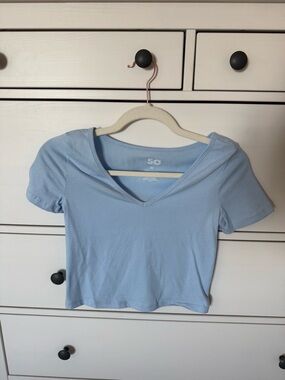 SO Pastel Blue V-Neck Short Sleeve Crop Top